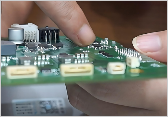 PCBA加工中焊點為什么會開裂？常見原因與實用解決方案